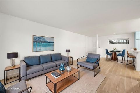 4647 Pico Street 101 San Diego CA 92109