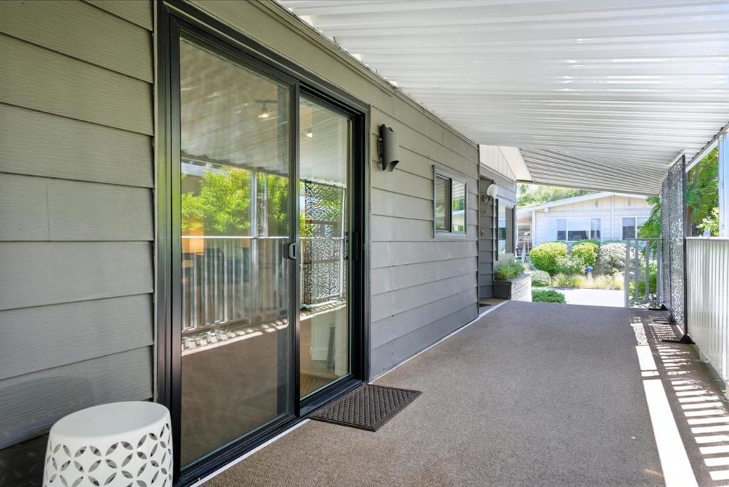 26 Quail Hollow Drive