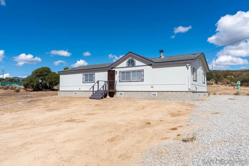 59420 Roger Lane