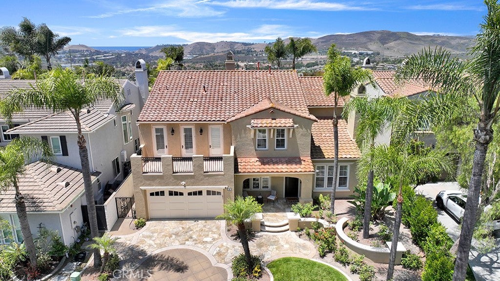 32 Calle Pacifica