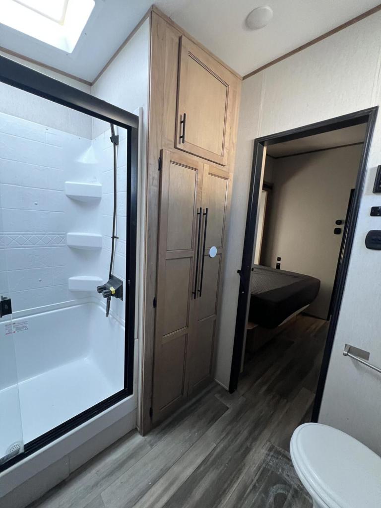 Desert Shadows Rv Re - Land