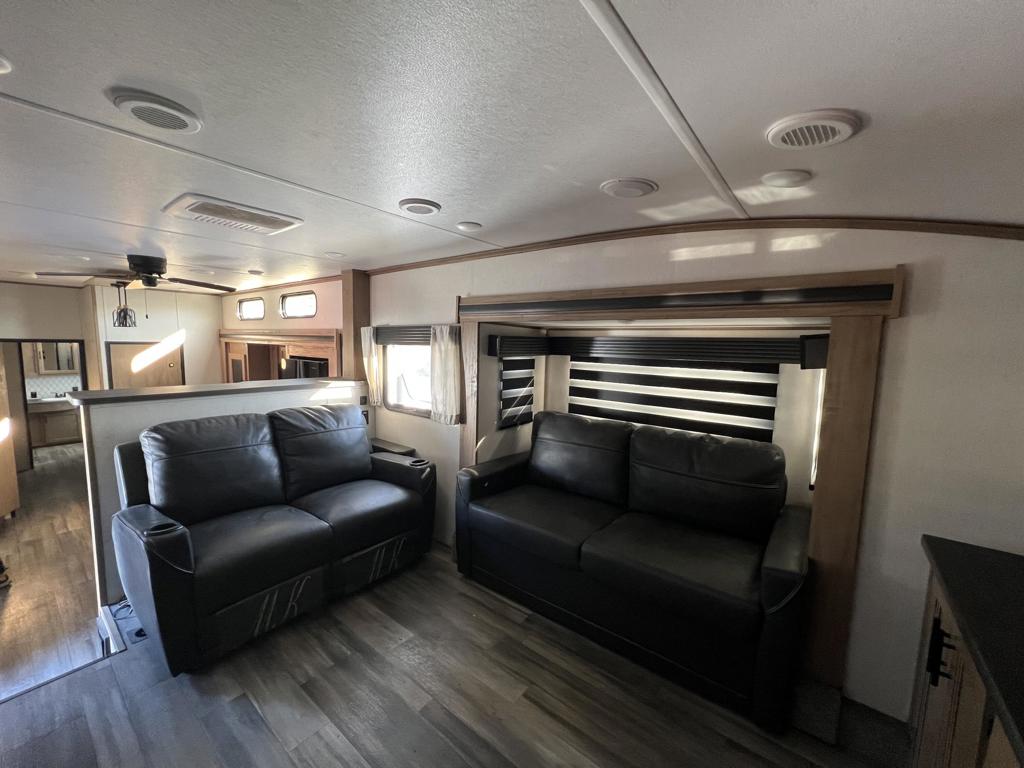 Desert Shadows Rv Re - Land