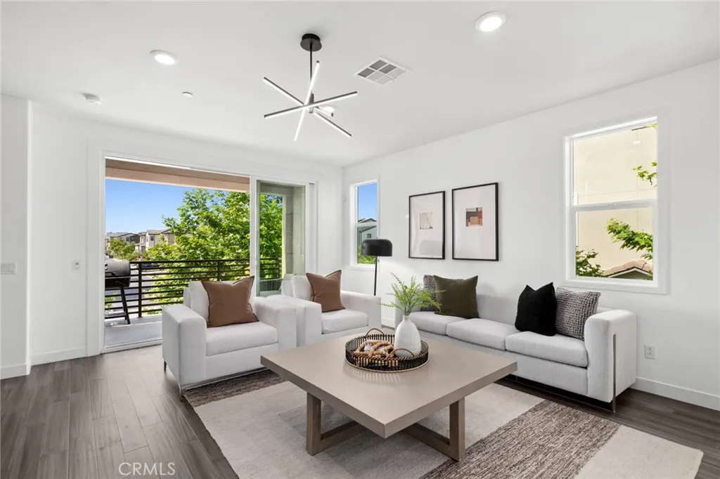 Irvine, California 92618, United States, 4 Bedrooms Bedrooms, ,4 BathroomsBathrooms,Residential,Active,141306