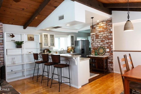 Tiny photo for 286 Melrose Drive, Oxnard, CA 93035 (MLS # V1-39203)