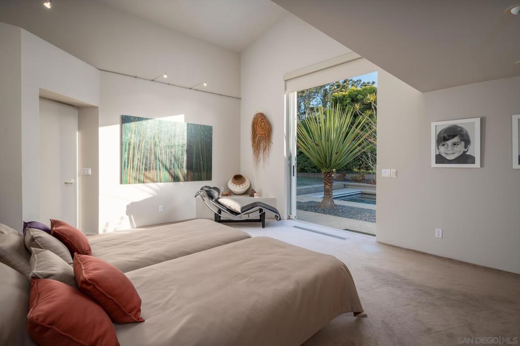 Del Mar - Residential