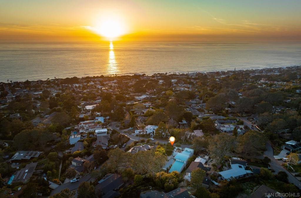 Del Mar - Residential