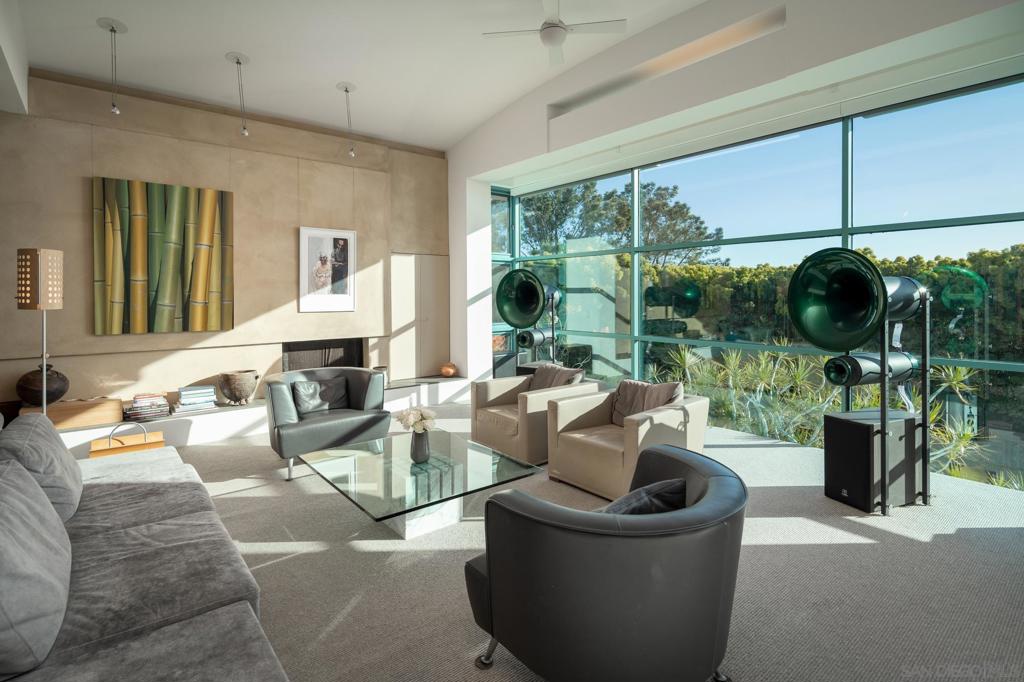 Del Mar - Residential