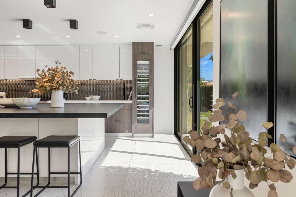 The Springs C.C. - Residential