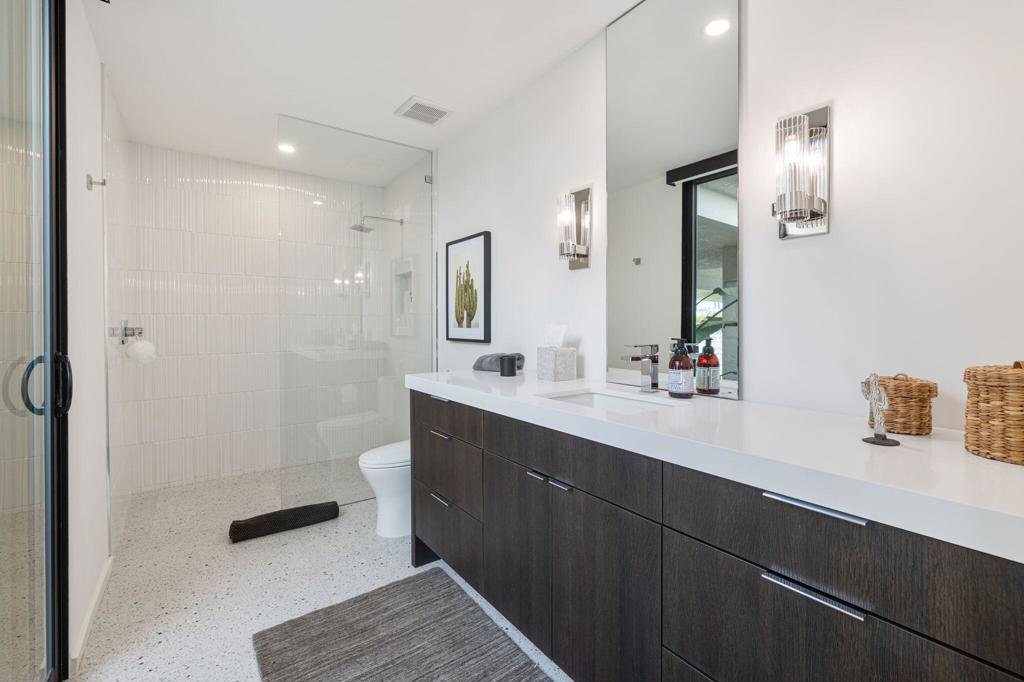 The Springs C.C. - Residential