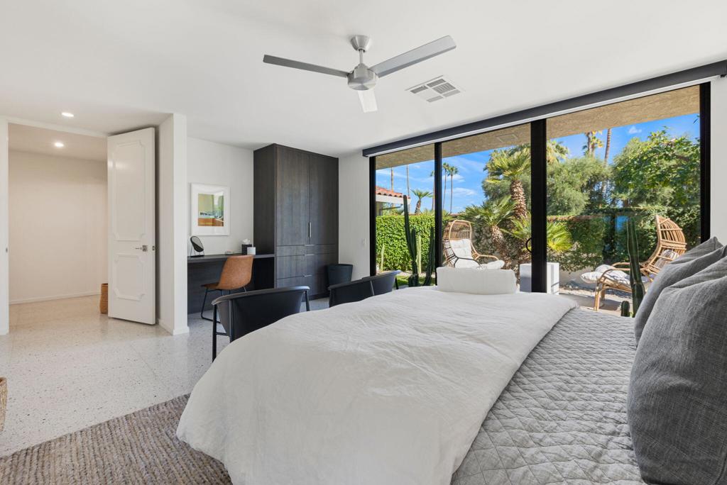 The Springs C.C. - Residential