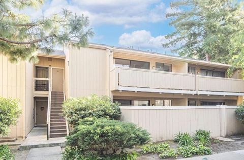 Photo of 952 Kiely Boulevard #H, Santa Clara, CA 95051 (MLS # ML82038514)