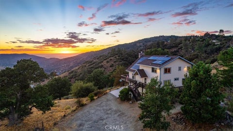 Photo of 24145 Jacaranda Drive, Tehachapi, CA 93581 (MLS # PF26188816)