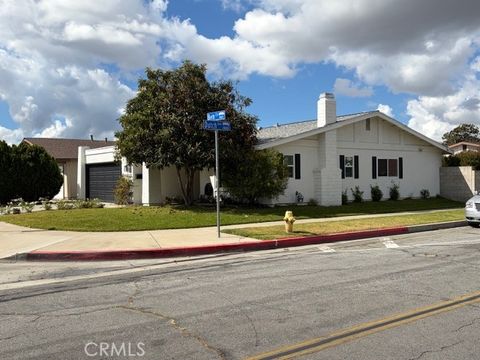 Photo of 101 S Beth Cir, Anaheim, CA 92806 (MLS # DW26087462)