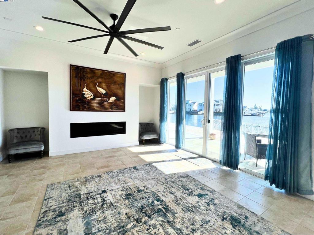 BETHEL ISLAND - Residential