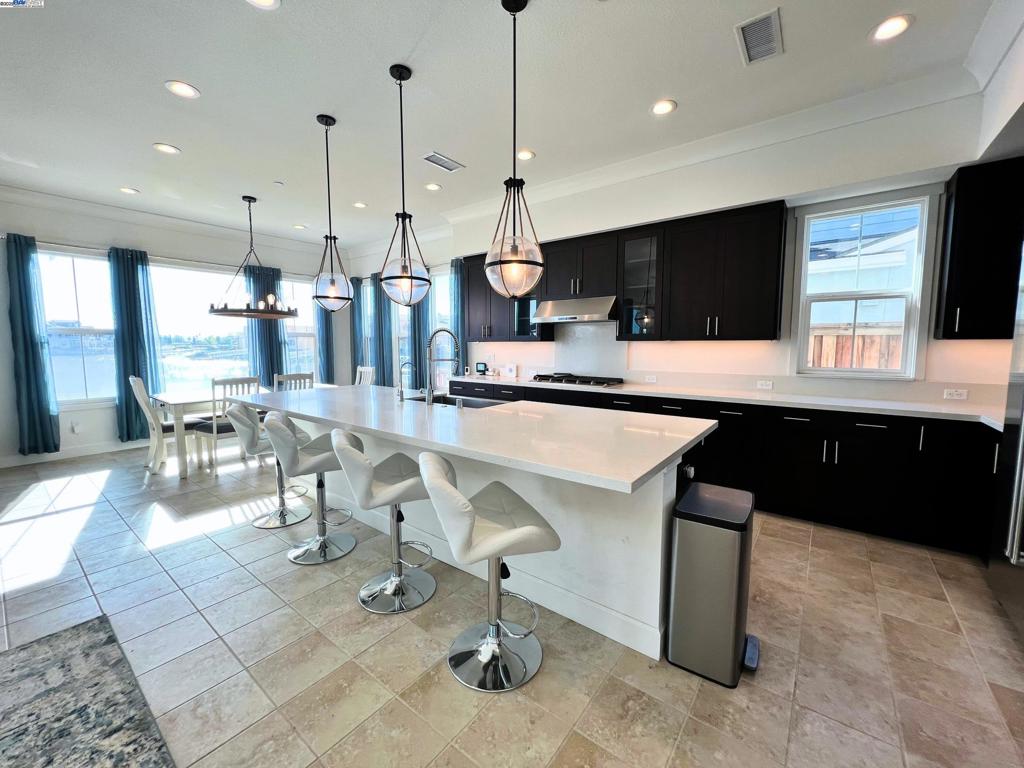 BETHEL ISLAND - Residential