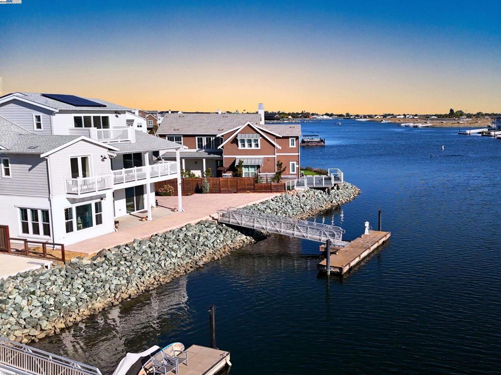 BETHEL ISLAND - Residential