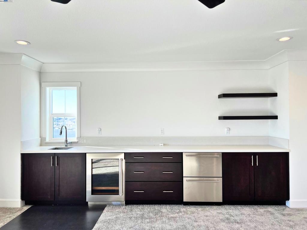 BETHEL ISLAND - Residential
