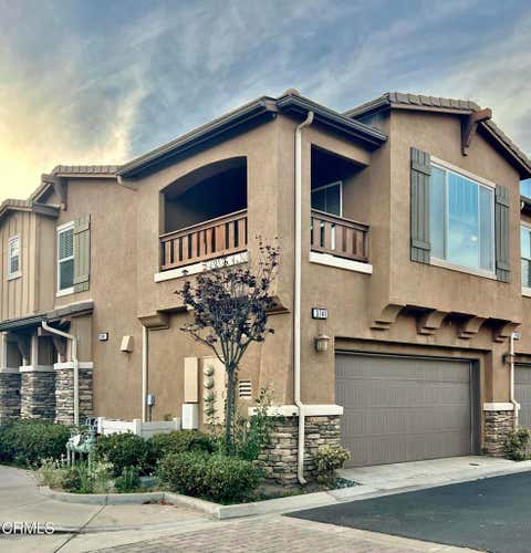 Photo of 3741 Dunkirk Drive, Oxnard, CA 93035 (MLS # V1-38236)