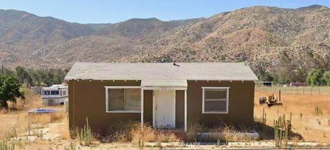 1824 Charles Banning CA 92220