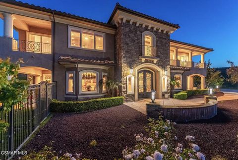 2462 Lost Canyons Drive Simi Valley CA 93065