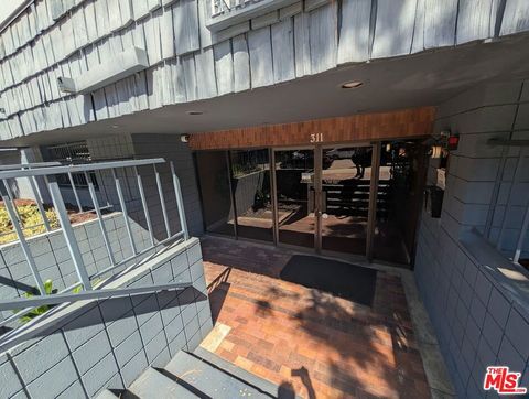 Photo of 311 Bora Bora Way #3204, Marina Del Rey, CA 90292 (MLS # 26778149)