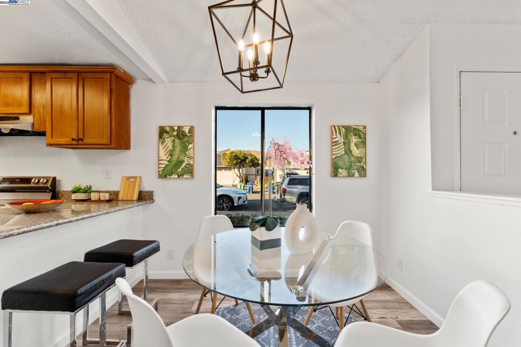 HAYWARD - Residential