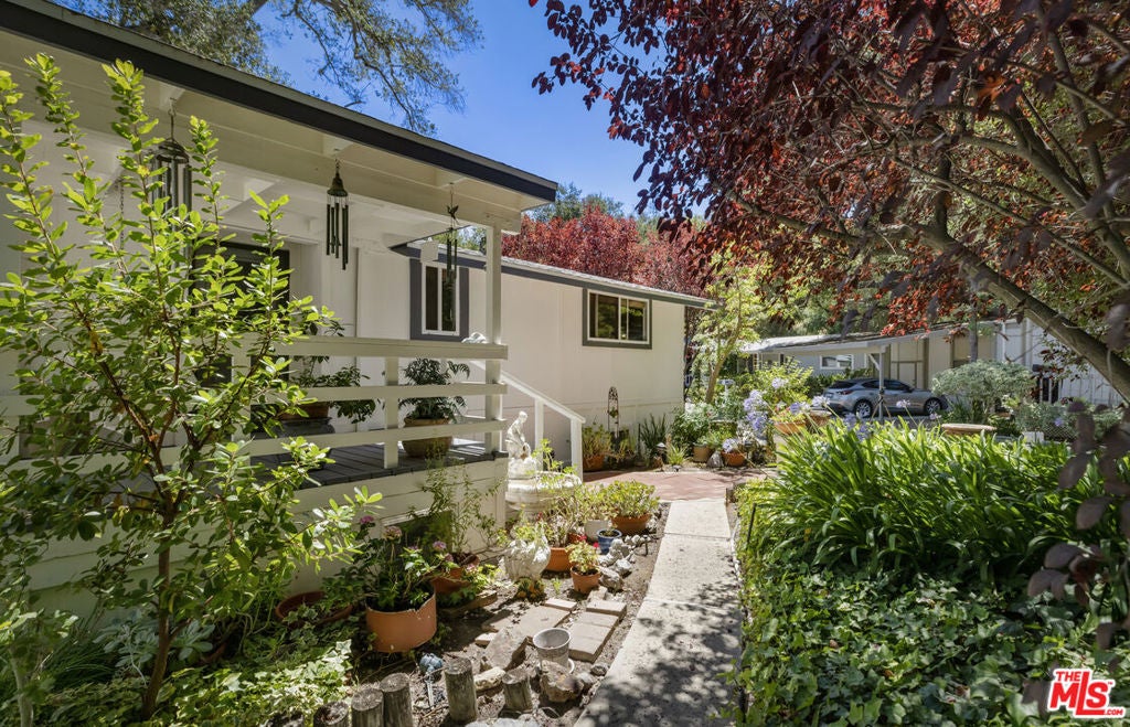 54 Robin Hood Place