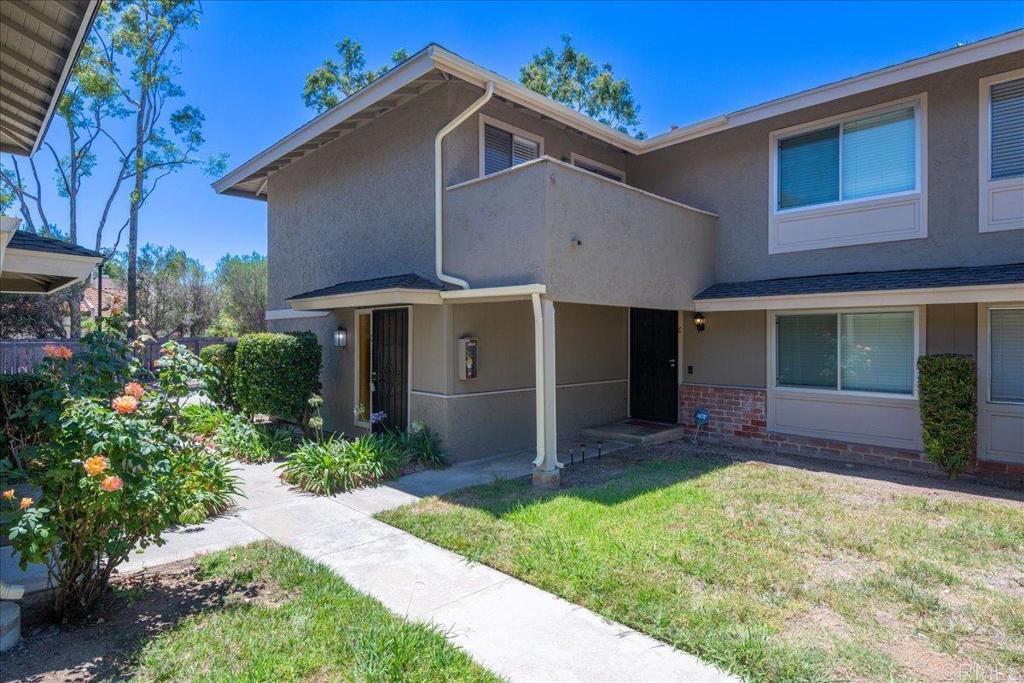 Welcome to this beautiful townhome located in the desirable Granite Hills area of El Cajon. convenience of direct garage access. Inside, you'll find freshly painted interiors and tastefully upgraded bathrooms. This turn-key property is ready for you to move in and make it your own.