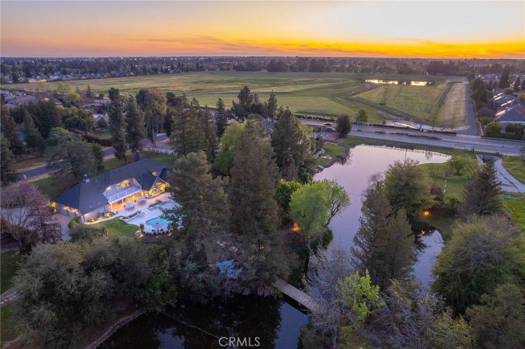 Photo of 2649 Heritage Avenue, Clovis, CA 93619 (MLS # FR26052133)