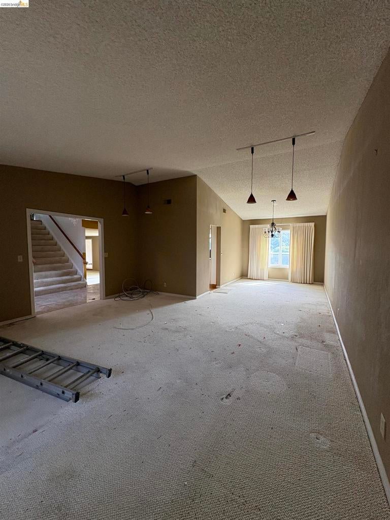 136 Chinquapin Ct