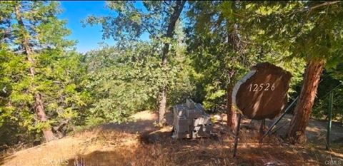 Photo of 25126 Jewel Drive, Crestline, CA 92325 (MLS # MB26113299)