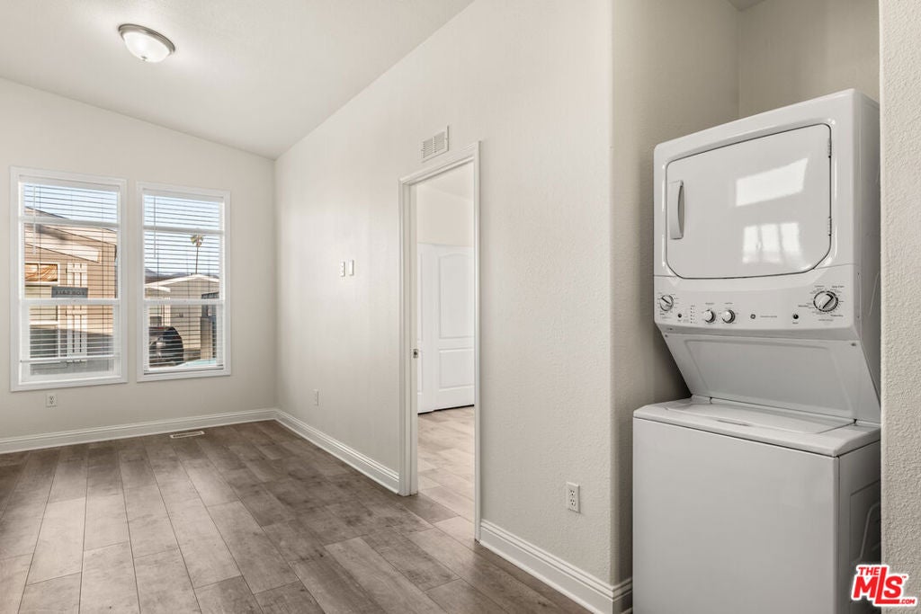 8250 Lankershim Boulevard 109