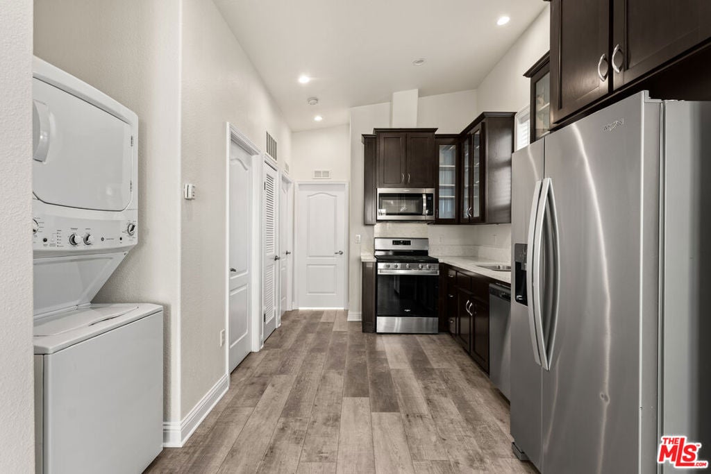 8250 Lankershim Boulevard 109