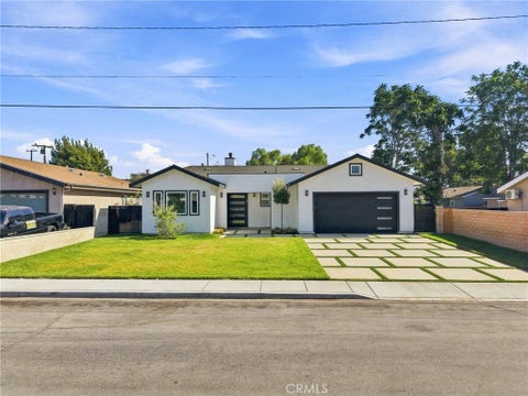 Photo of 738 California AVE, Simi Valley, CA 93065 (MLS # PW26193163)