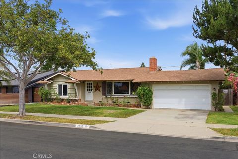 Photo of 2352 Fordham Dr, Costa Mesa, CA 92626 (MLS # OC26078688)