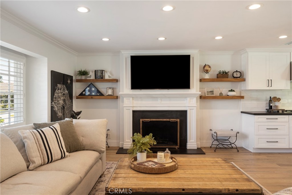 4522 Loganview Drive