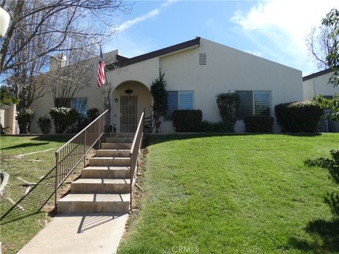 1032 Ardmore Circle Redlands CA 92374