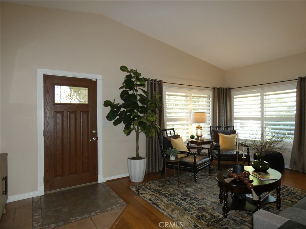 1032 Ardmore Circle
