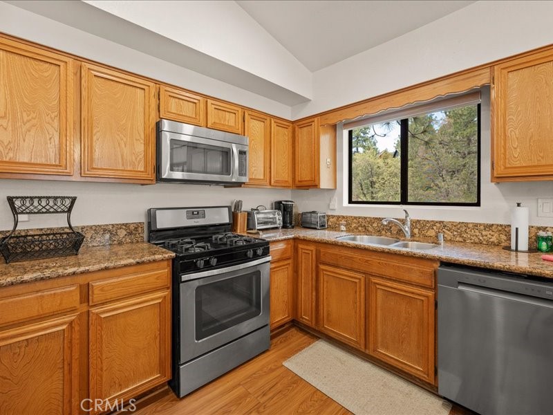 820 Villa Grove