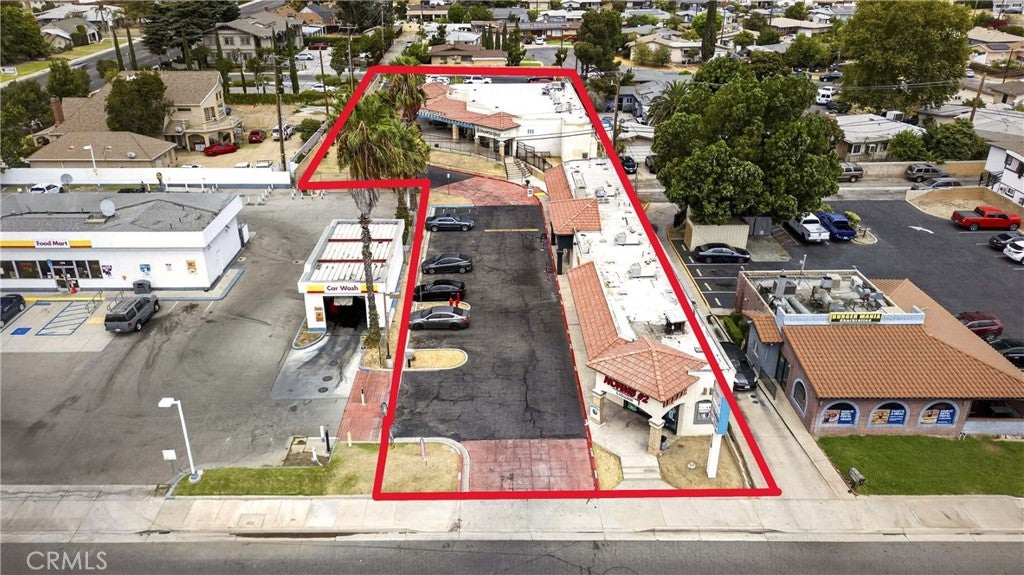 118 E Foothill