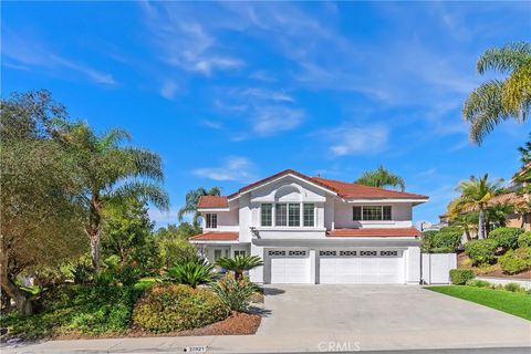 27921 Atherston Mission Viejo CA 92692