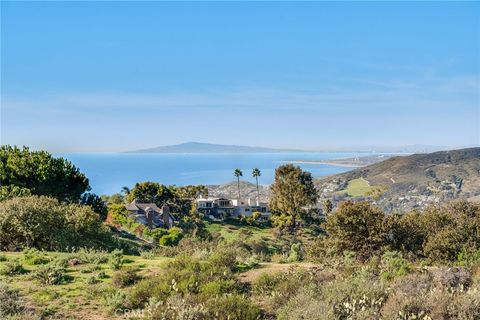 Tiny photo for 1884 Del Mar Ave, Laguna Beach, CA 92651 (MLS # LG26013790)