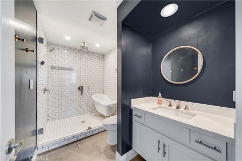 Tiny photo for 1884 Del Mar Ave, Laguna Beach, CA 92651 (MLS # LG26013790)