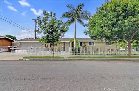 Photo of 2012 W Dogwood Ave, Anaheim, CA 92801 (MLS # NP25254119)