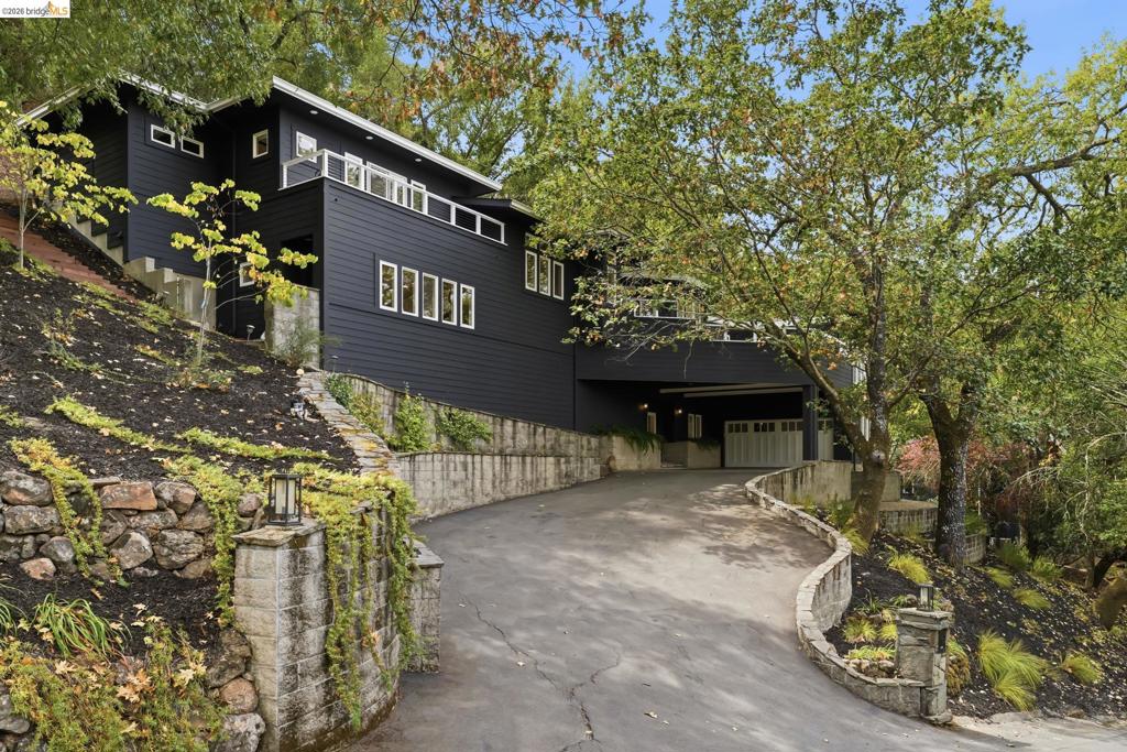 857 A Mountain View Drive
