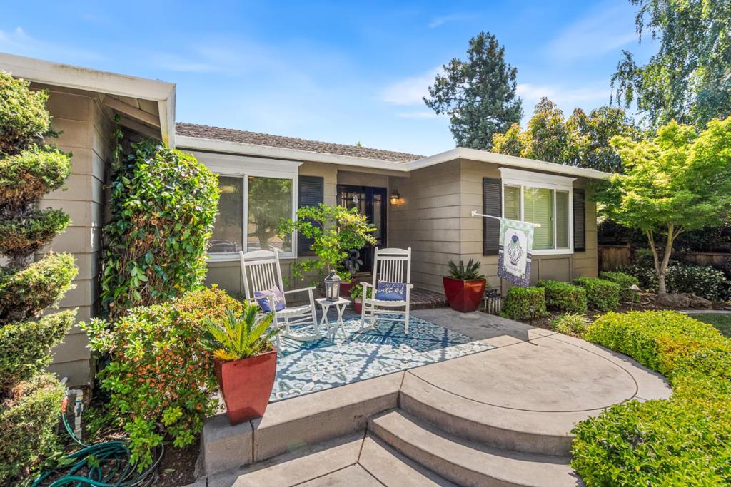 1012 Akio Way