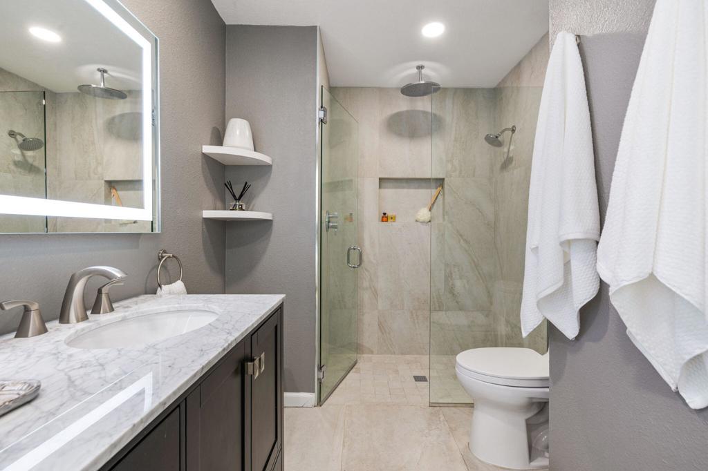 Sunrise C.C. - Residential