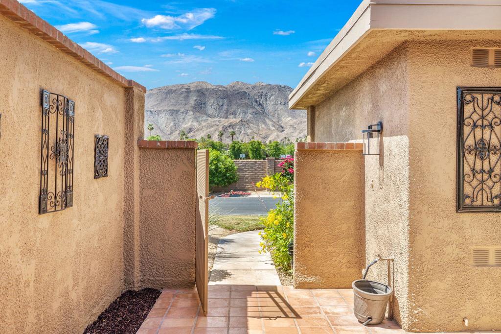 Sunrise C.C. - Residential