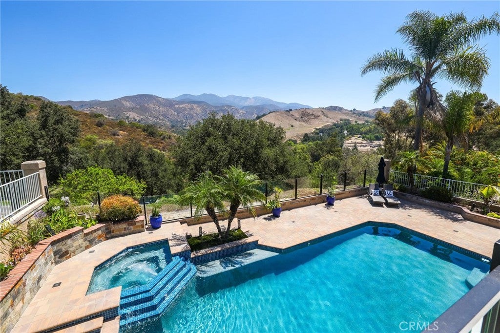 19312 Sleeping Oak Drive, Lake Forest CA 92679 - Photo 1
