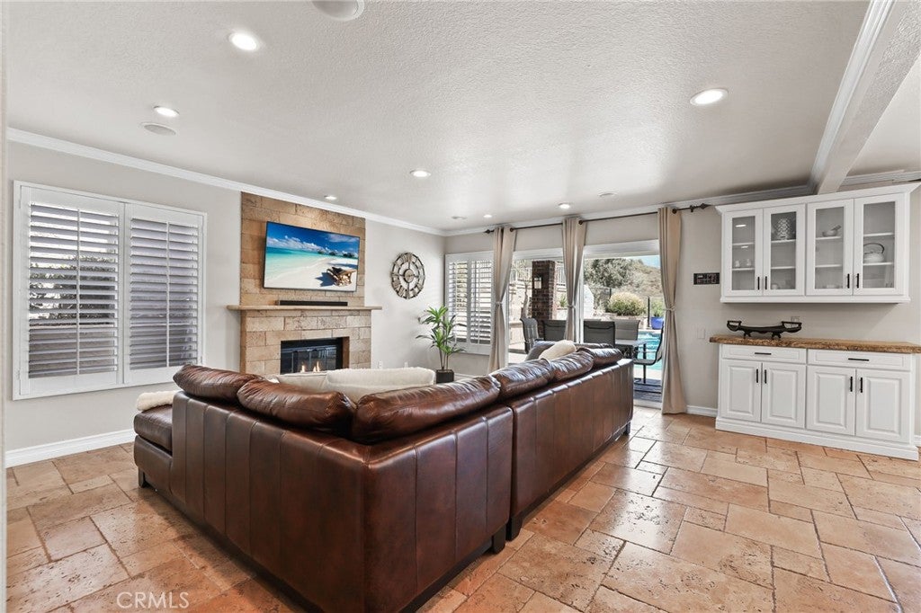 19312 Sleeping Oak Drive, Lake Forest CA 92679 - Photo 9